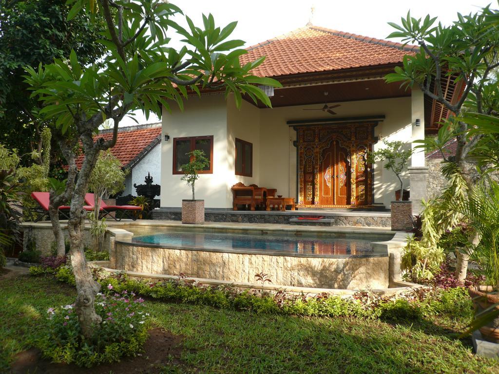 Di Abian Villas Amed  Exterior photo